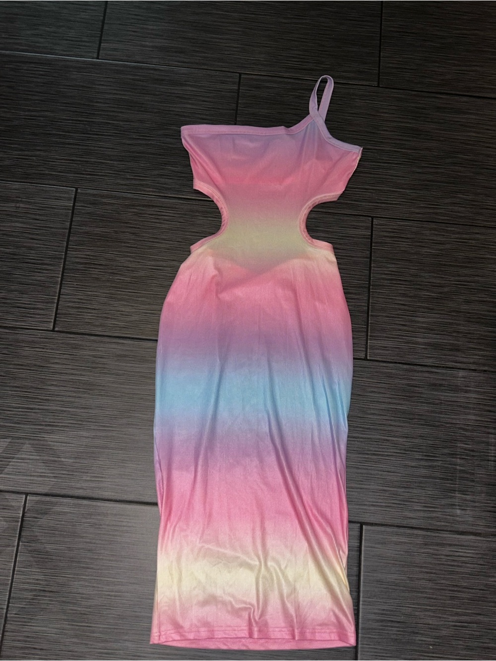Cutout back  Maxi Dress in Pastel Gradient